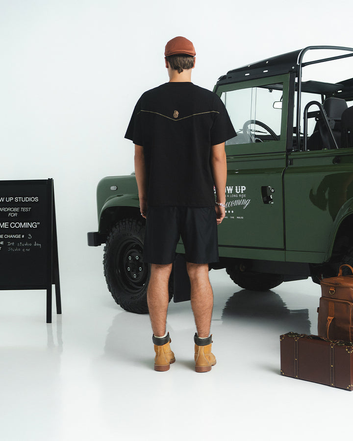 LASSO REGULAR FIT BLACK T-SHIRT