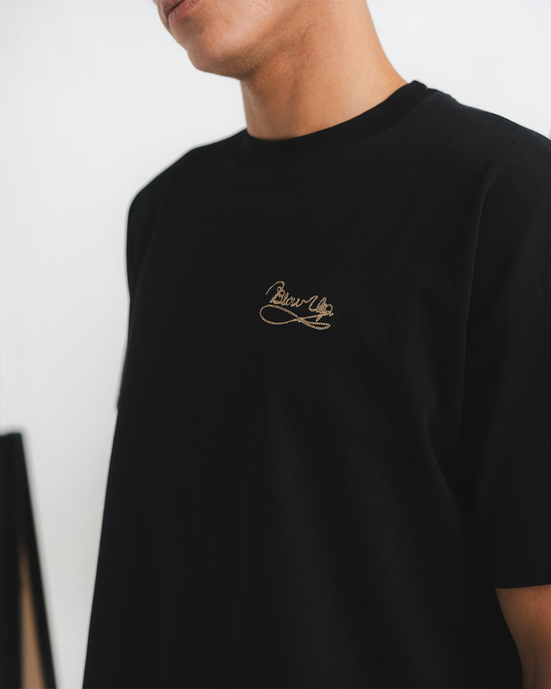 LASSO REGULAR FIT BLACK T-SHIRT