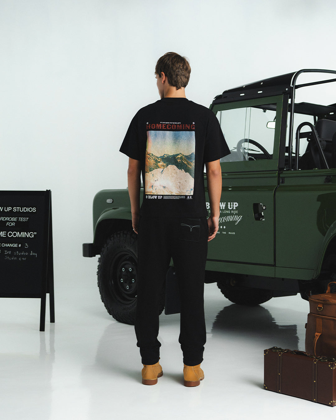 HIGH PEAKS REGULAR FIT BLACK  T-SHIRT