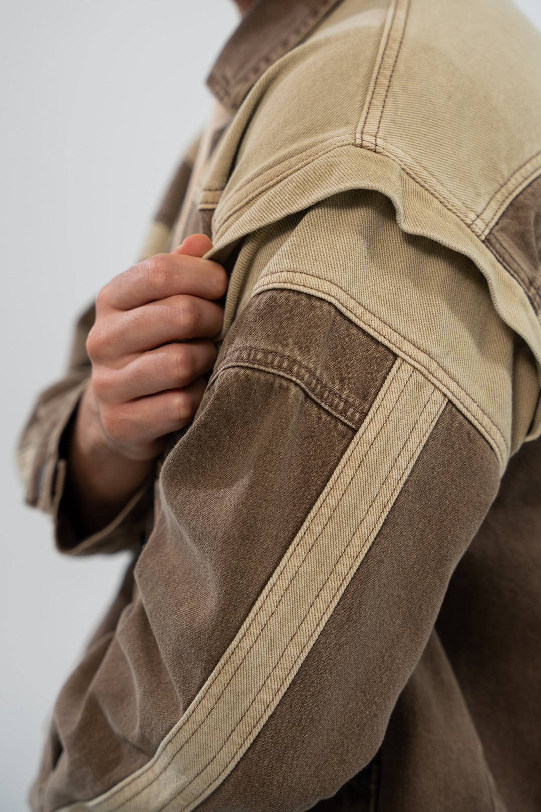 REGULAR FIT CAMEL JACKET
