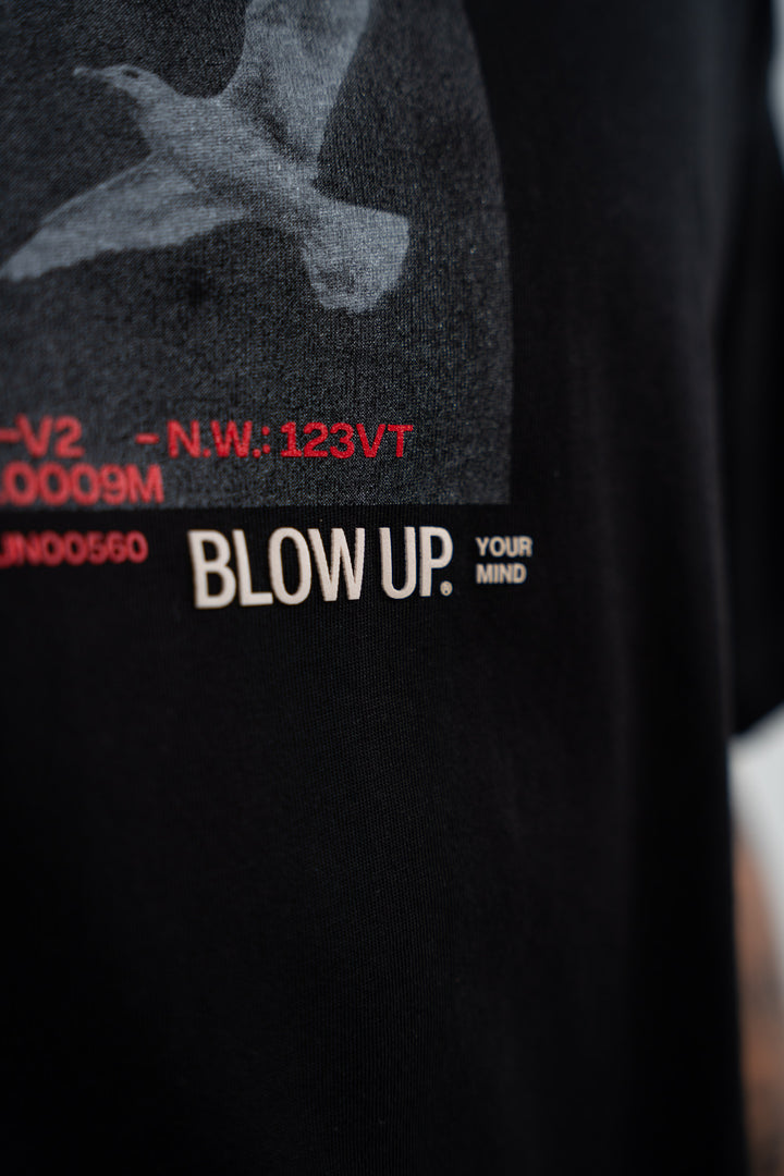 REGULAR FIT BLACK T-SHIRT