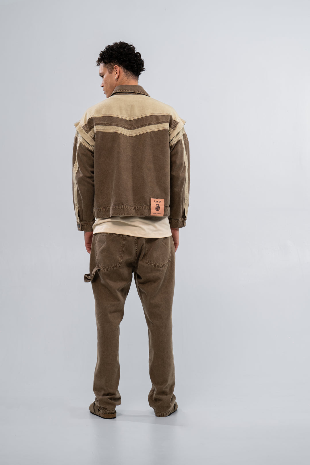 STRAIGHT FIT CAMEL CARPENTER JEAN