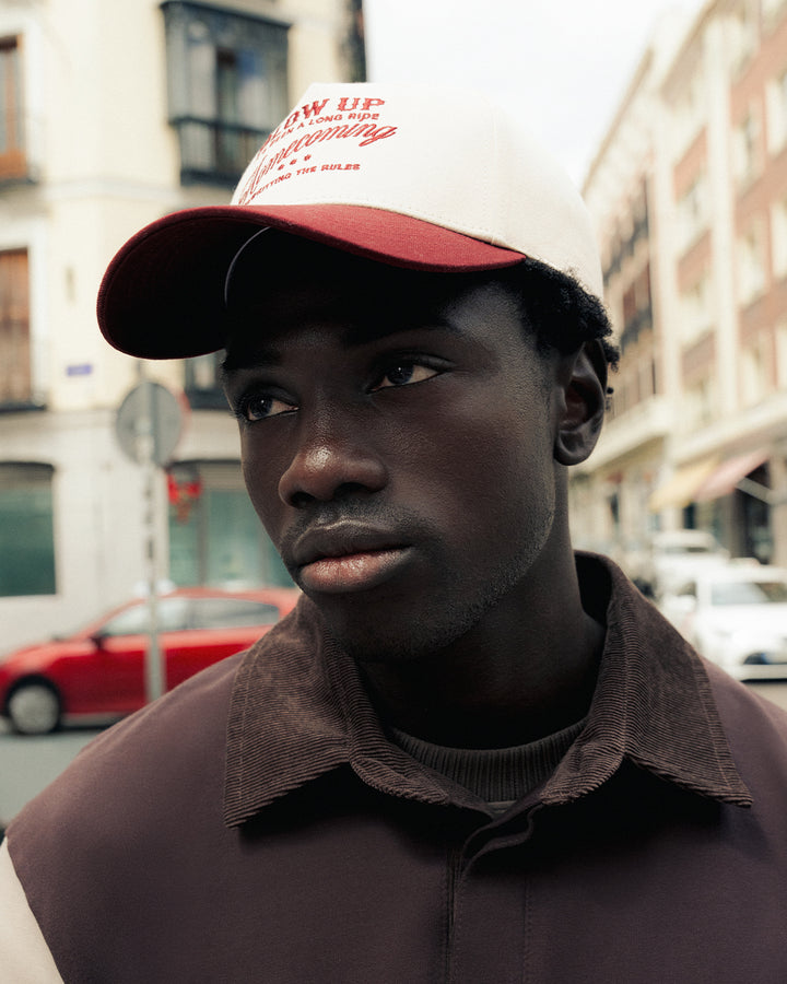 LONG RIDE IVORY RED CAP