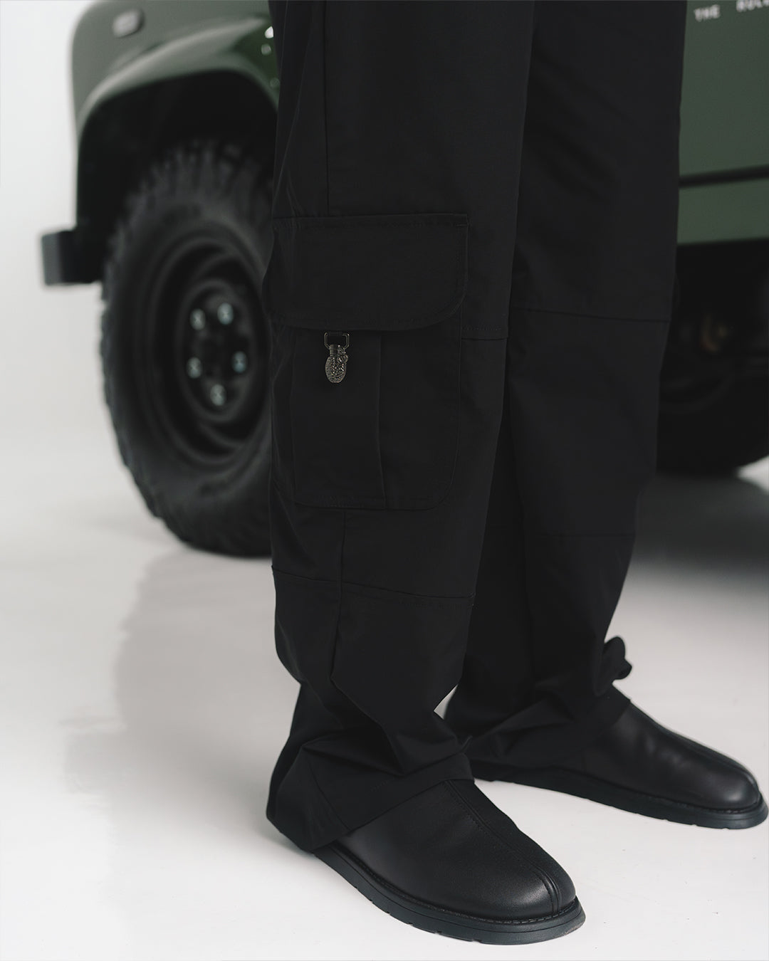 WESTERN BLACK WIDE CARGO PANTS