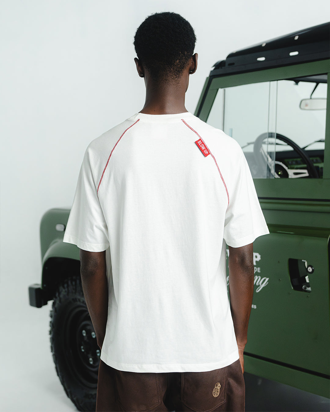 RED GRANADE SLIM FIT IVORY T-SHIRT