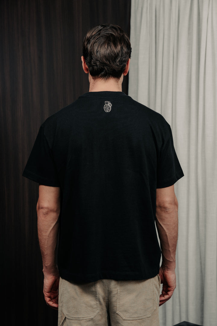 Loose fit black t-shirt  in cotton