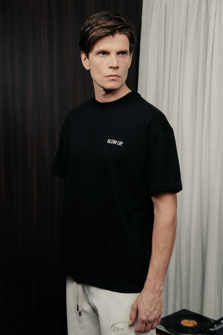 Cotton t-shirt black