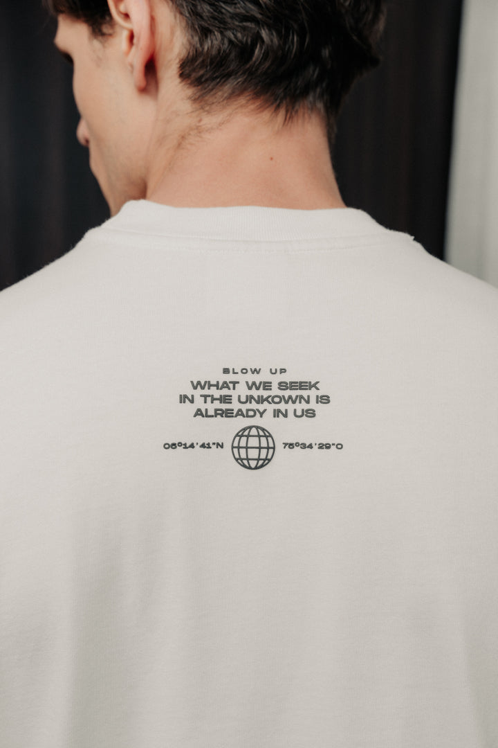 Loose fit white t-shirt in cotton