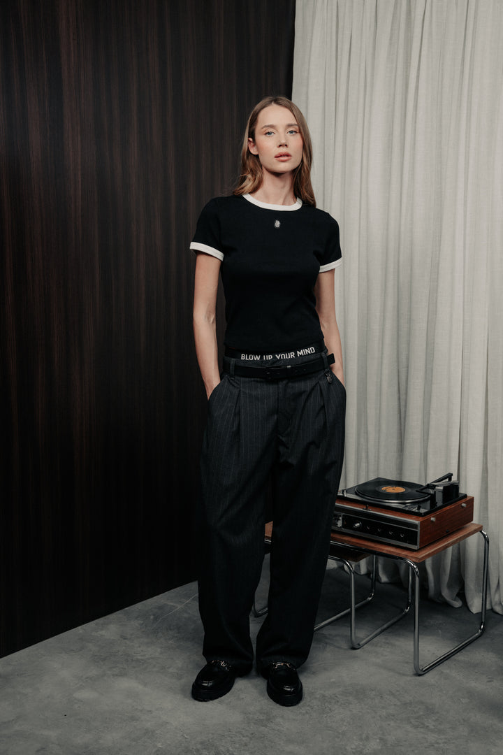 Short sleeve t-shirt black in cotton