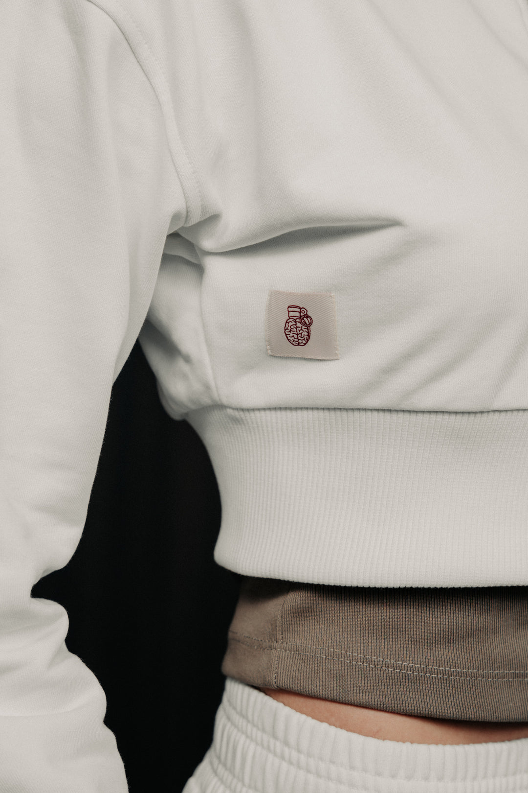 Short hoodie ivory
