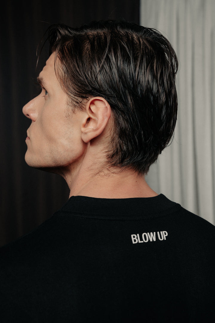 Minimal regular fit black t-shirt