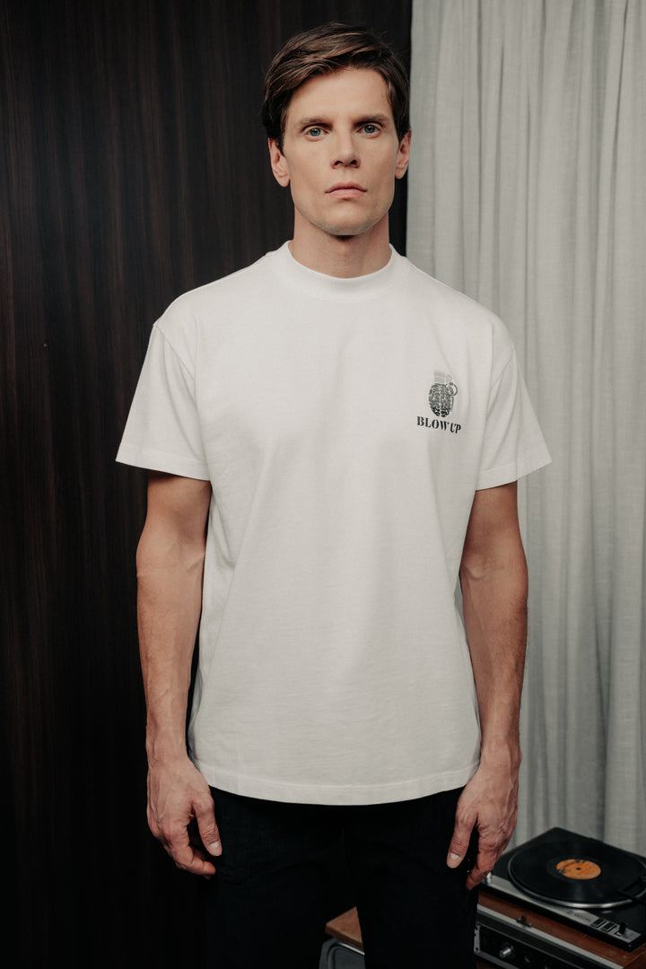 Loose fit white t-shirt in cotton