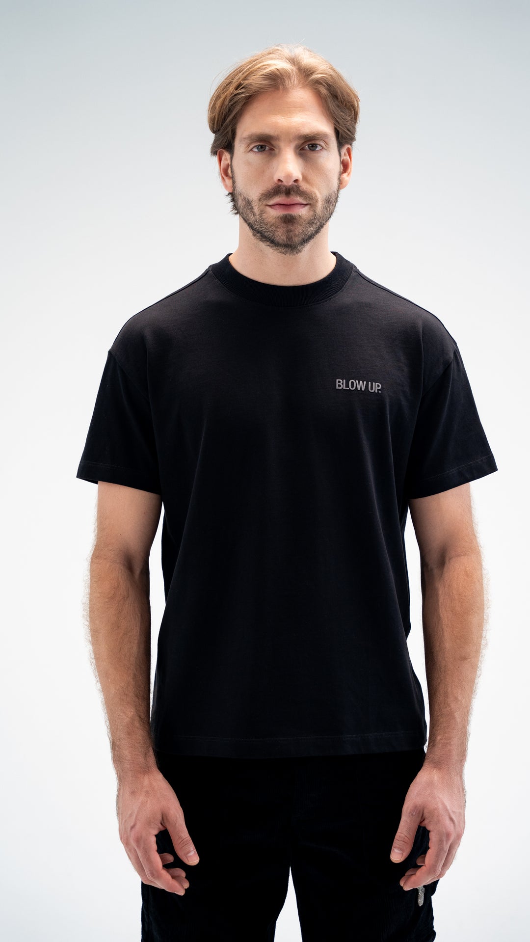 ICON REGULAR FIT BLACK T-SHIRT