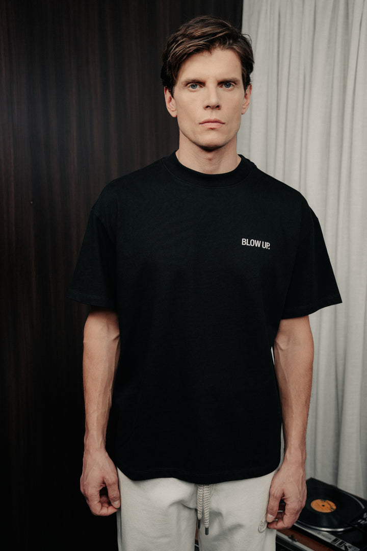 Cotton t-shirt black