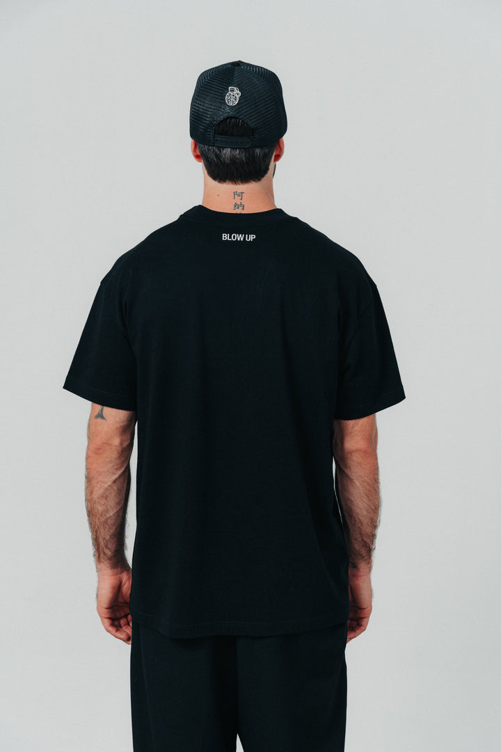 Minimal regular fit black t-shirt