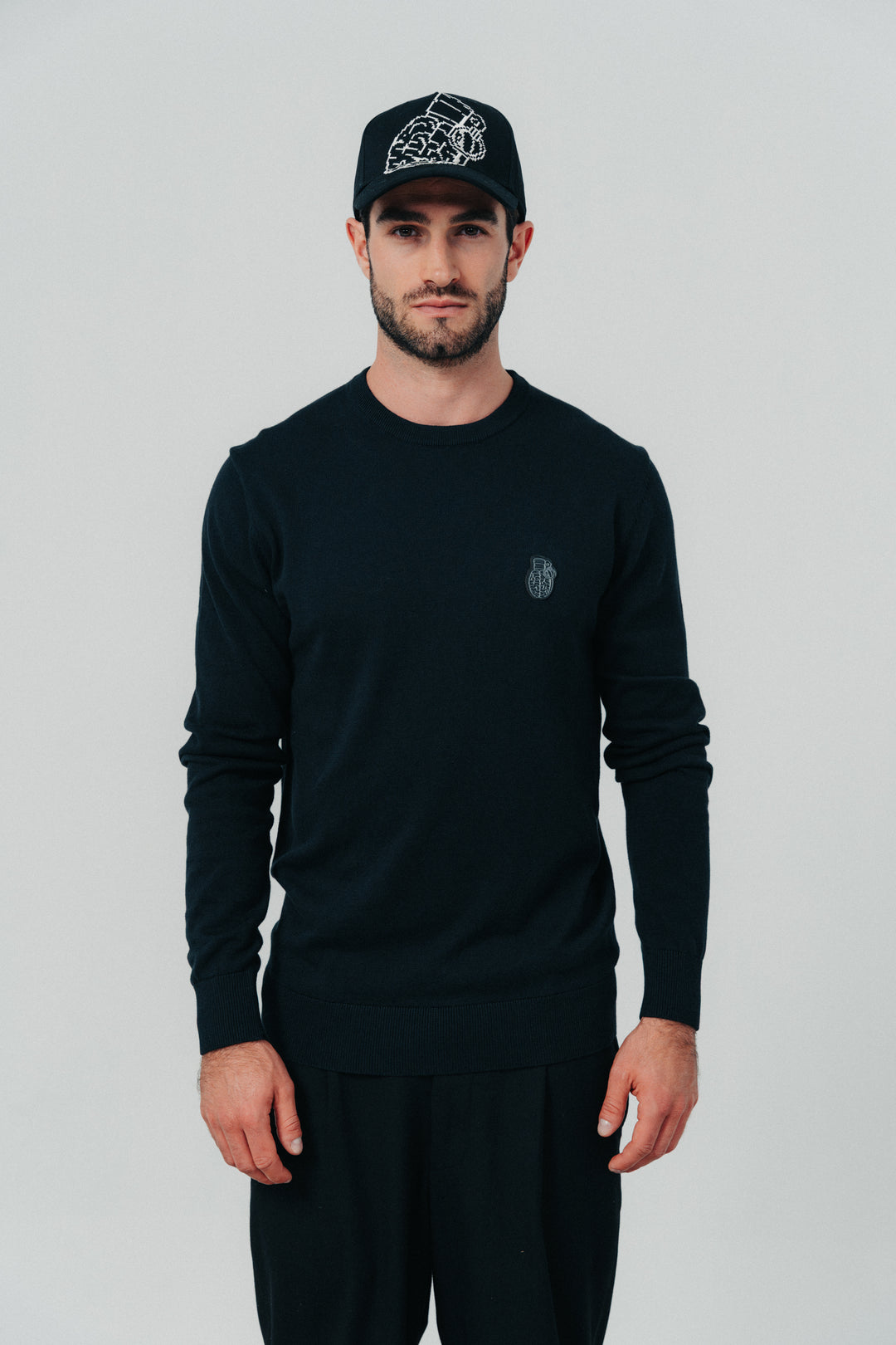 Knitted Texture Sweater black