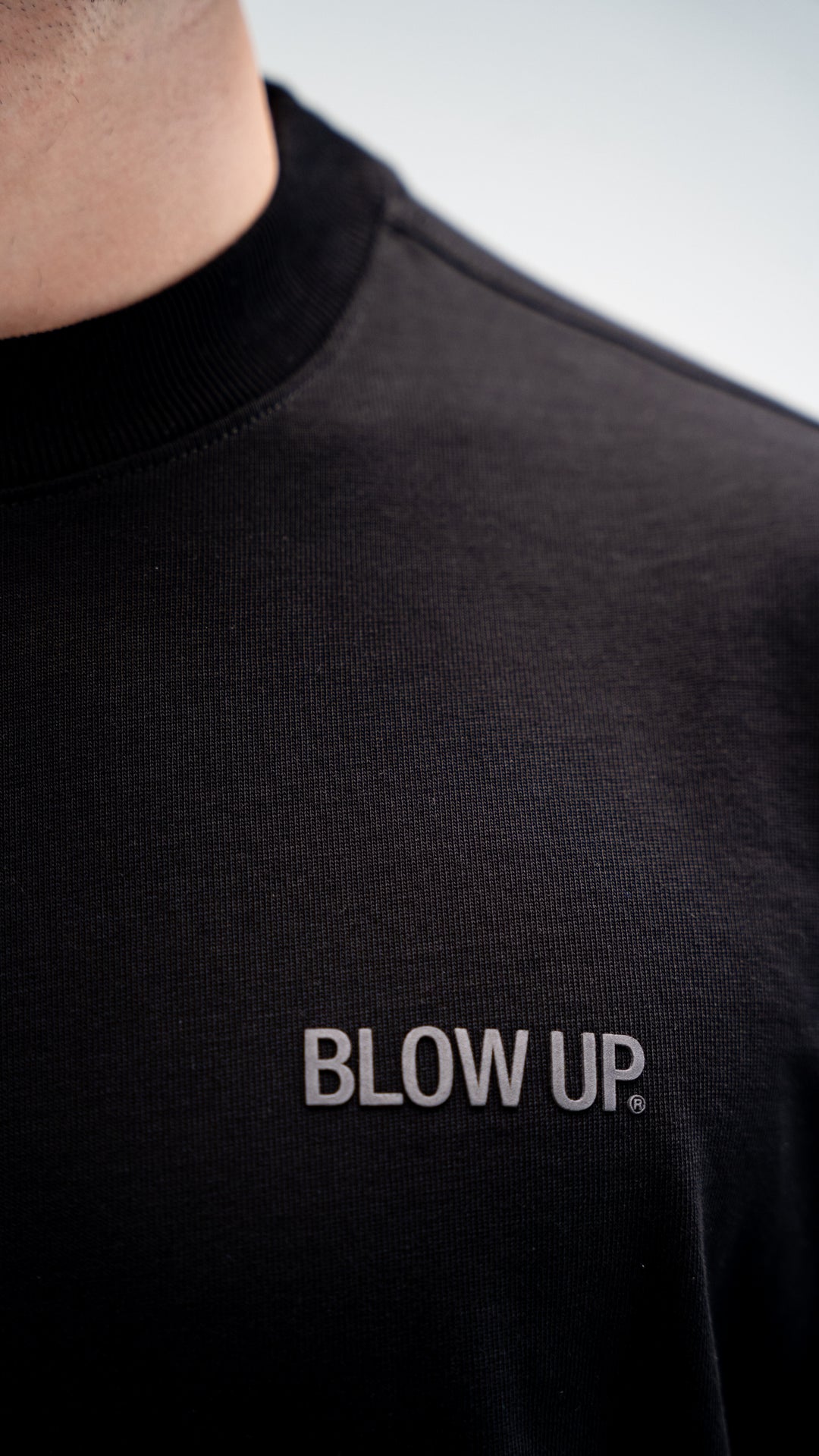 ICON REGULAR FIT BLACK T-SHIRT