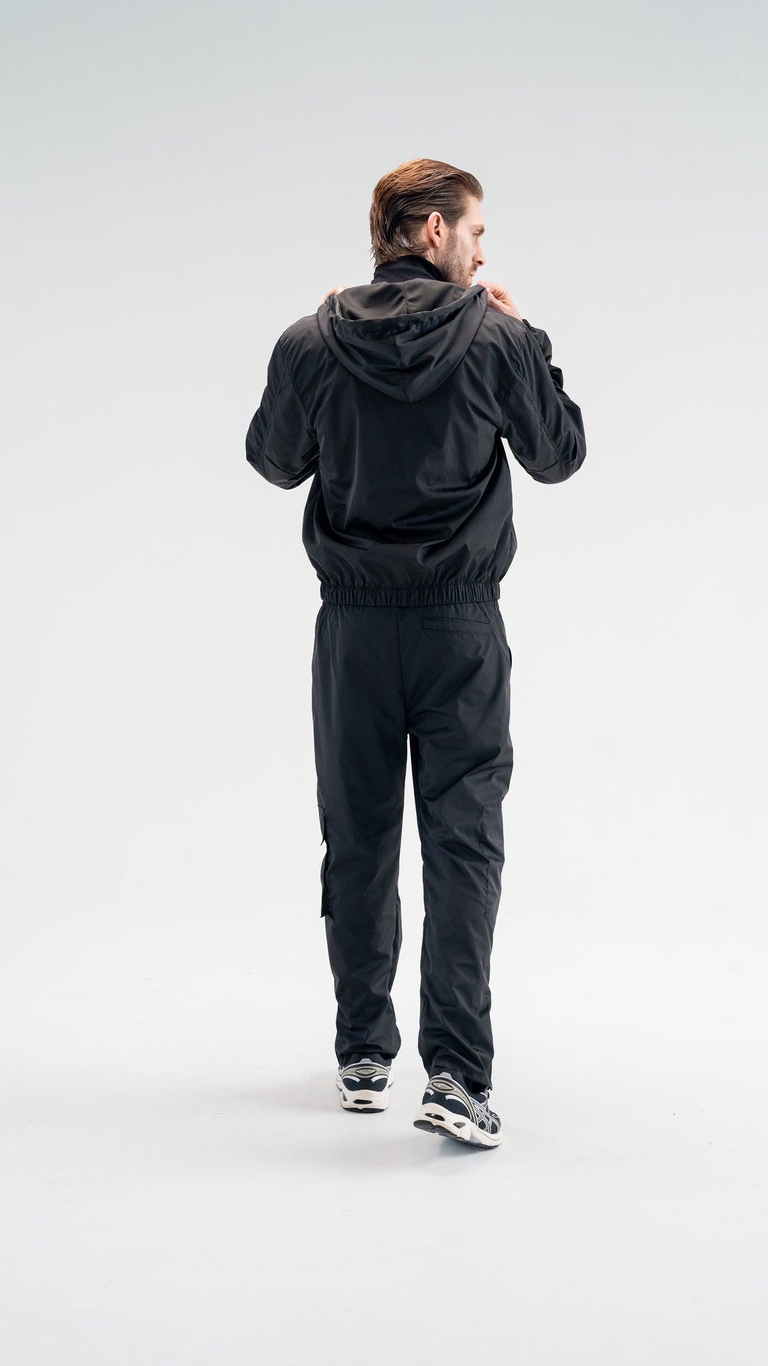 BURST REGULAR FIT BLACK CARGO PANTS