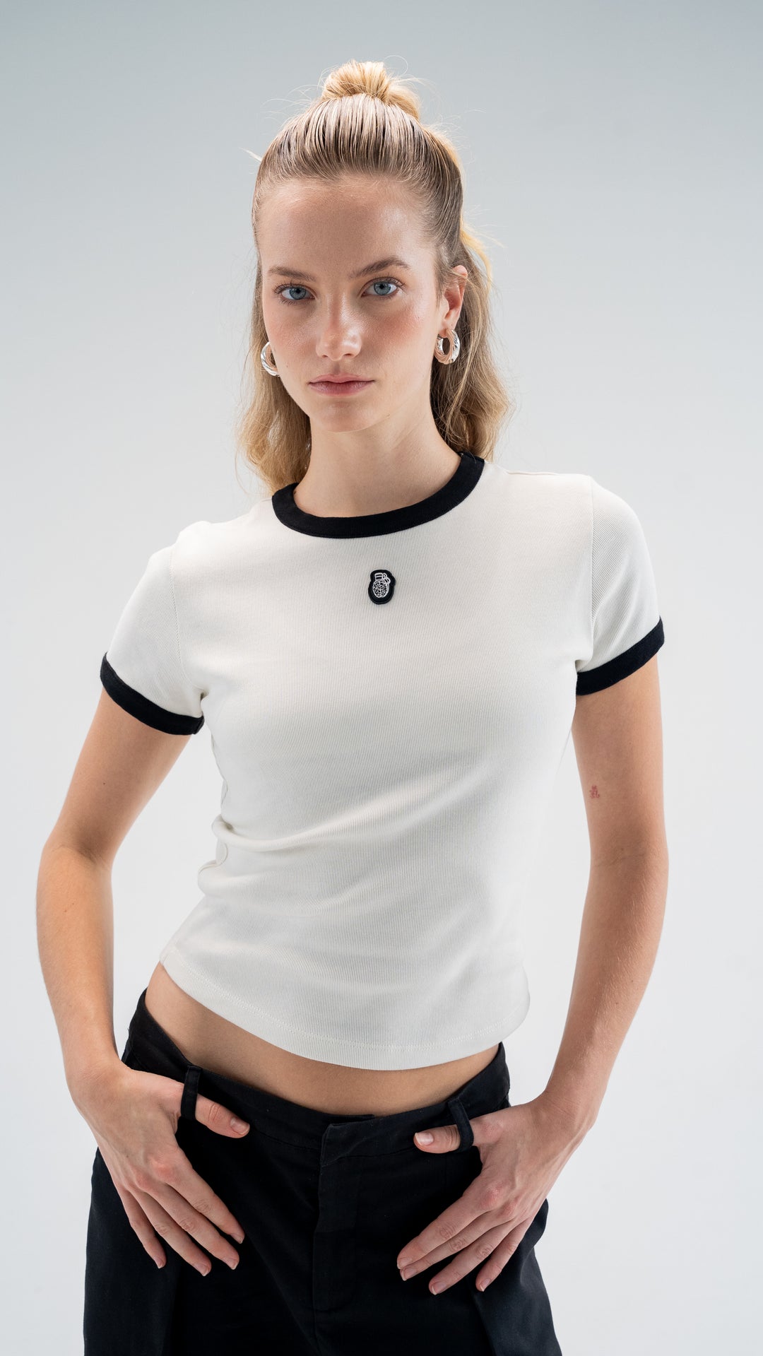 SHORT SLEEVE IVORY TOP