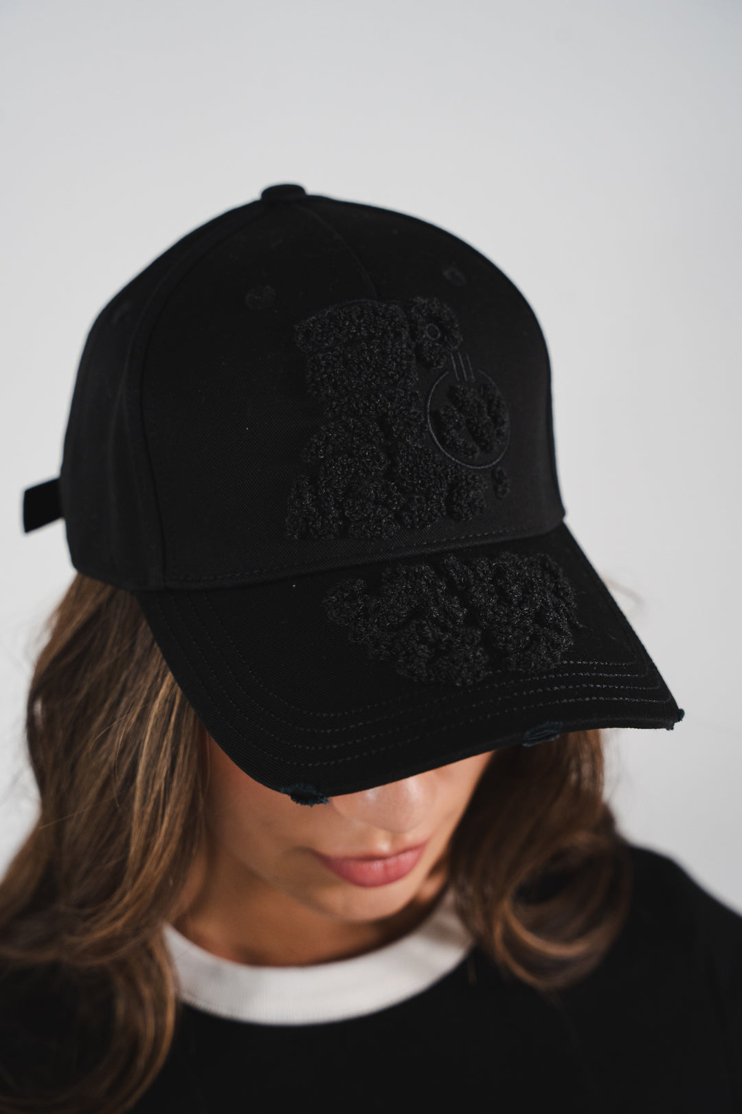 GRENADE-CREST BLACK CAP